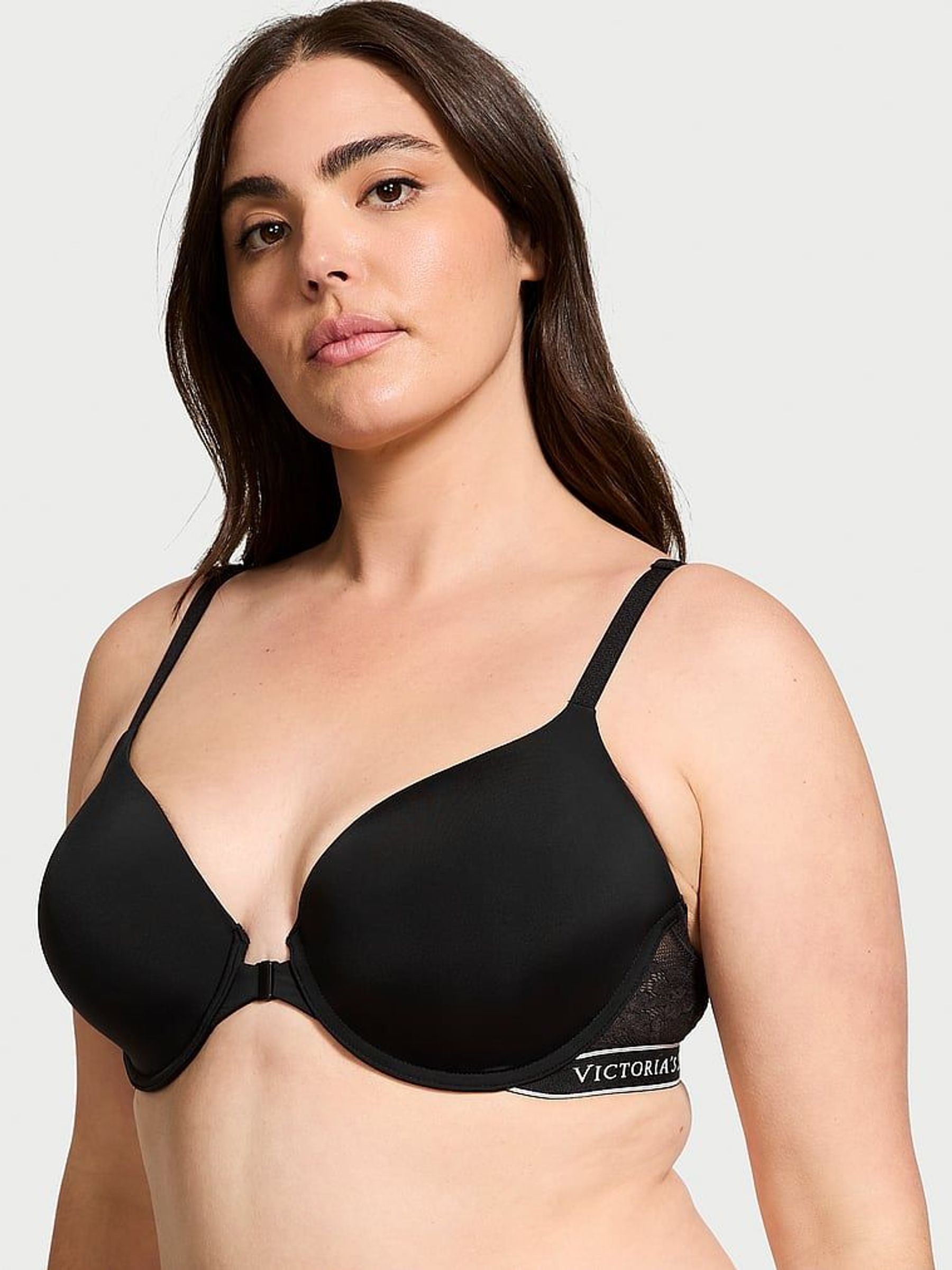 Black Lace Full Cup Lightly Lined Bra (B02865) | £35