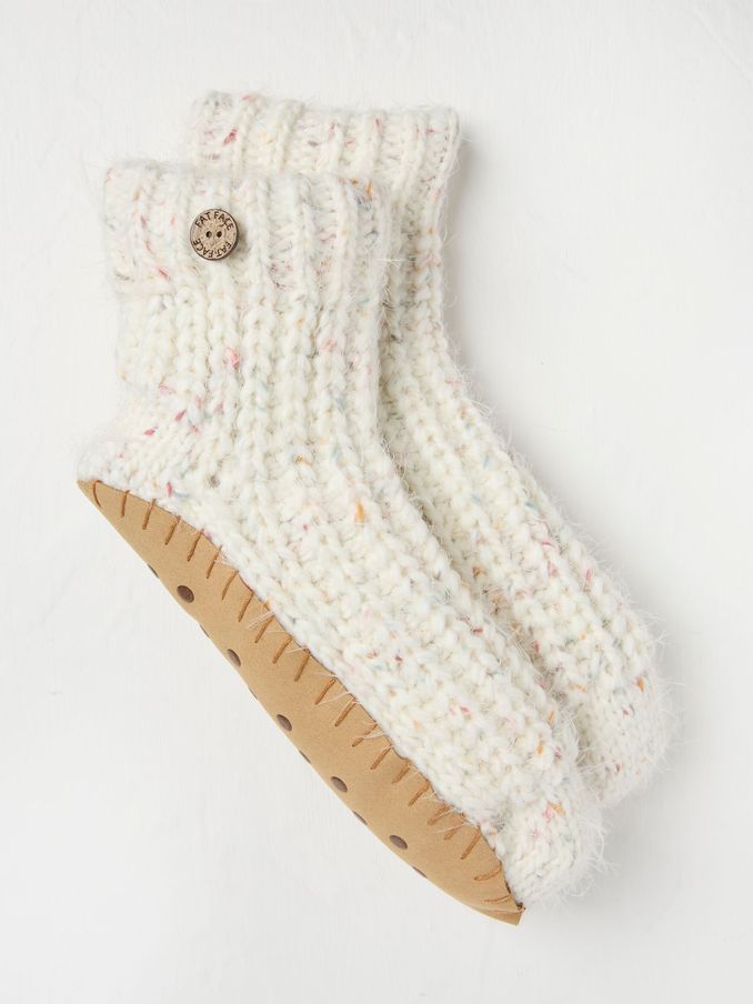 Cream Nep Slipper Socks (B06458) | £10