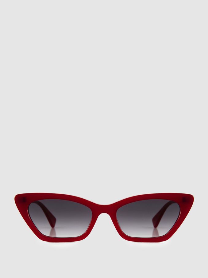 Curry and Paxton Cat Eye Sunglasses in Red (B24722) | £105