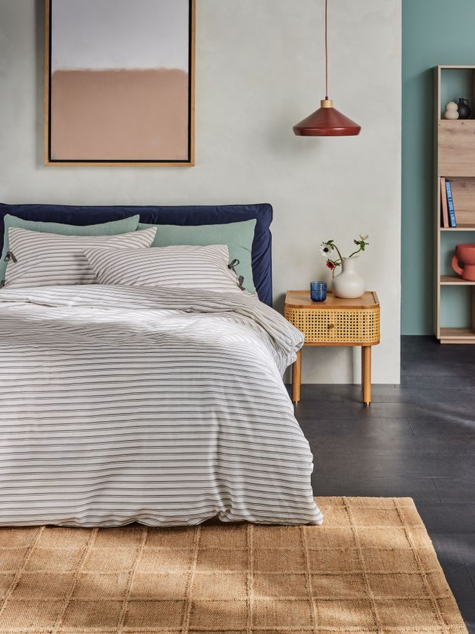 Otto 180 Thread Count Duvet Cover and Pillowcase Set in Grey (B25878) | £30 - £60