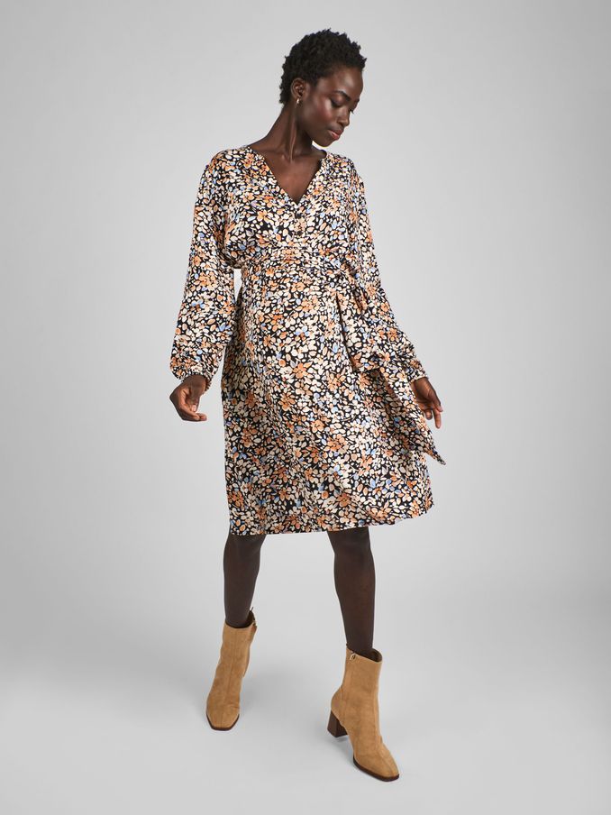 Black Floral Blouson Sleeve V-Neck Maternity Mini Dress (B27493) | £23