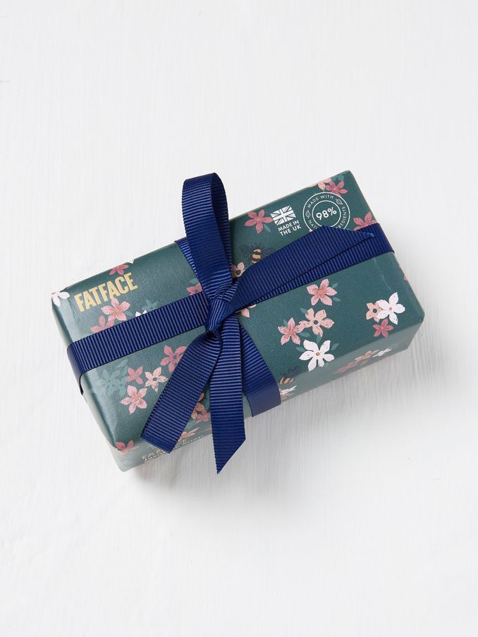 Teal Green Jasmine Scented Soap (B35336) | £6.50