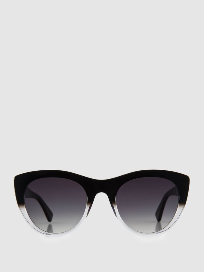 Curry and Paxton Cat Eye Sunglasses in Black (B86017) | £105