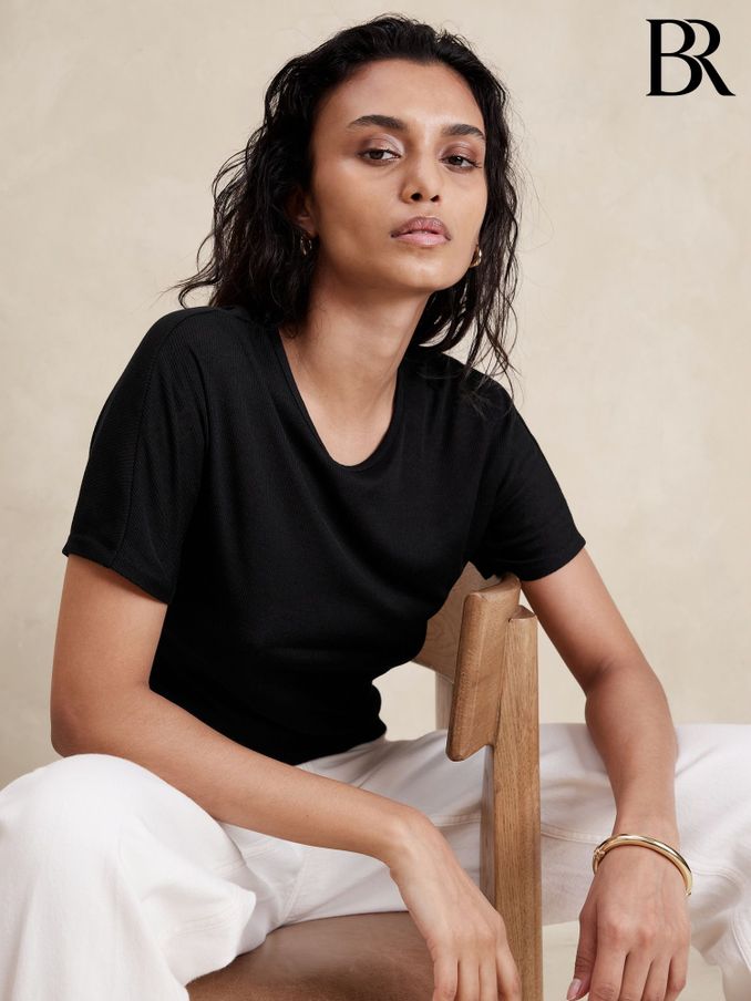 Banana Republic Black Sheer Ribbed Crew Neck T-Shirt (B97648) | £30
