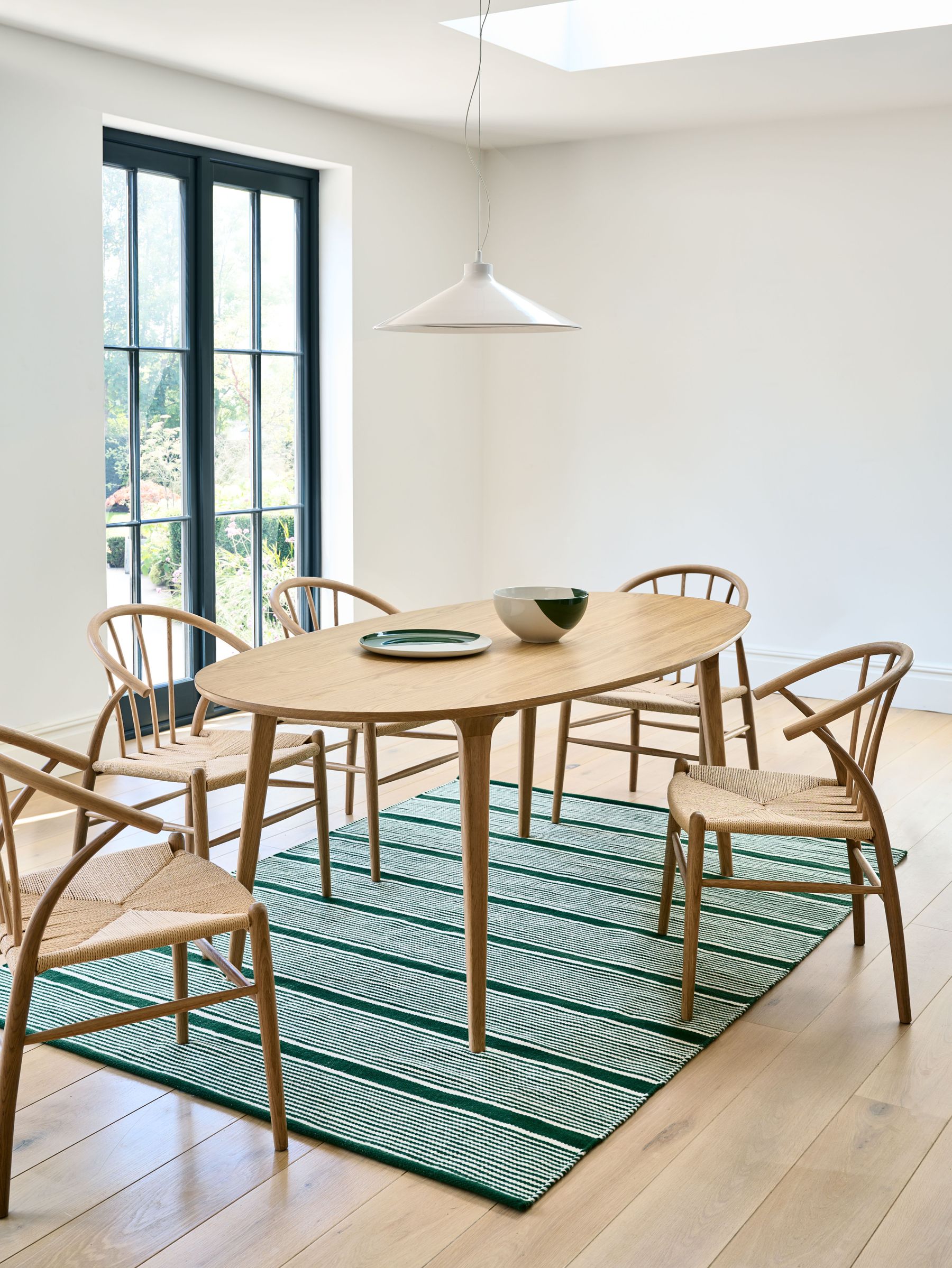Jasper Conran London Brown Oval 4 to 6 Seater Bray Oak Dining Table (C27920) | £799