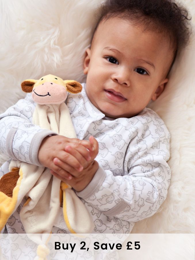 Giraffe Comforter (C86427) | £14