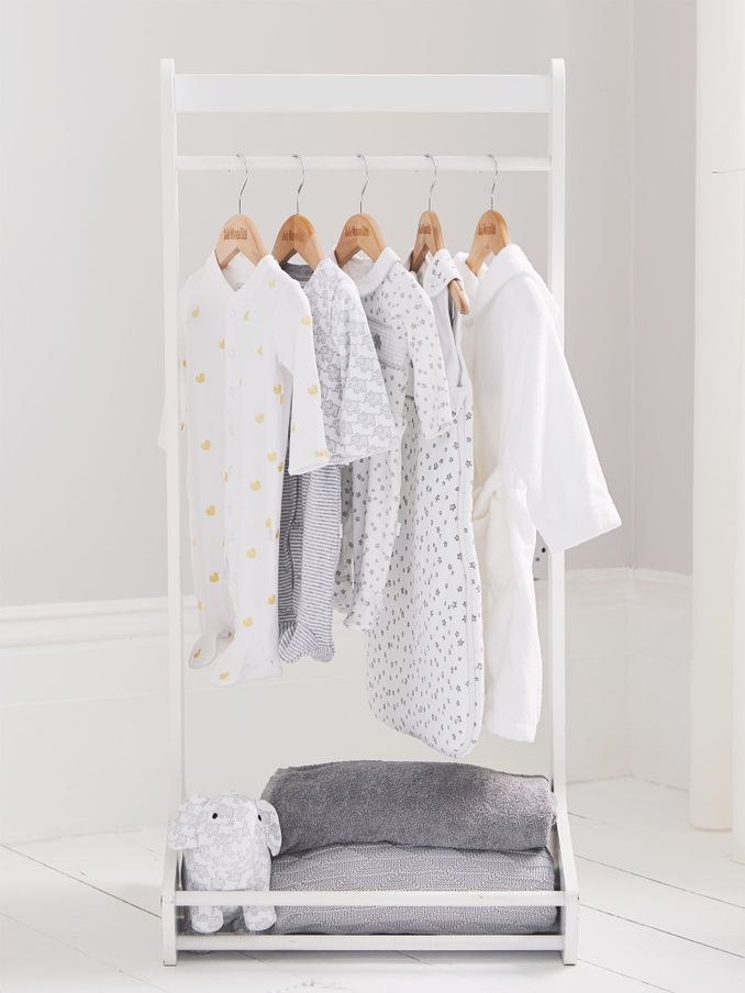 Clothes Rail in White (C92950) | £49