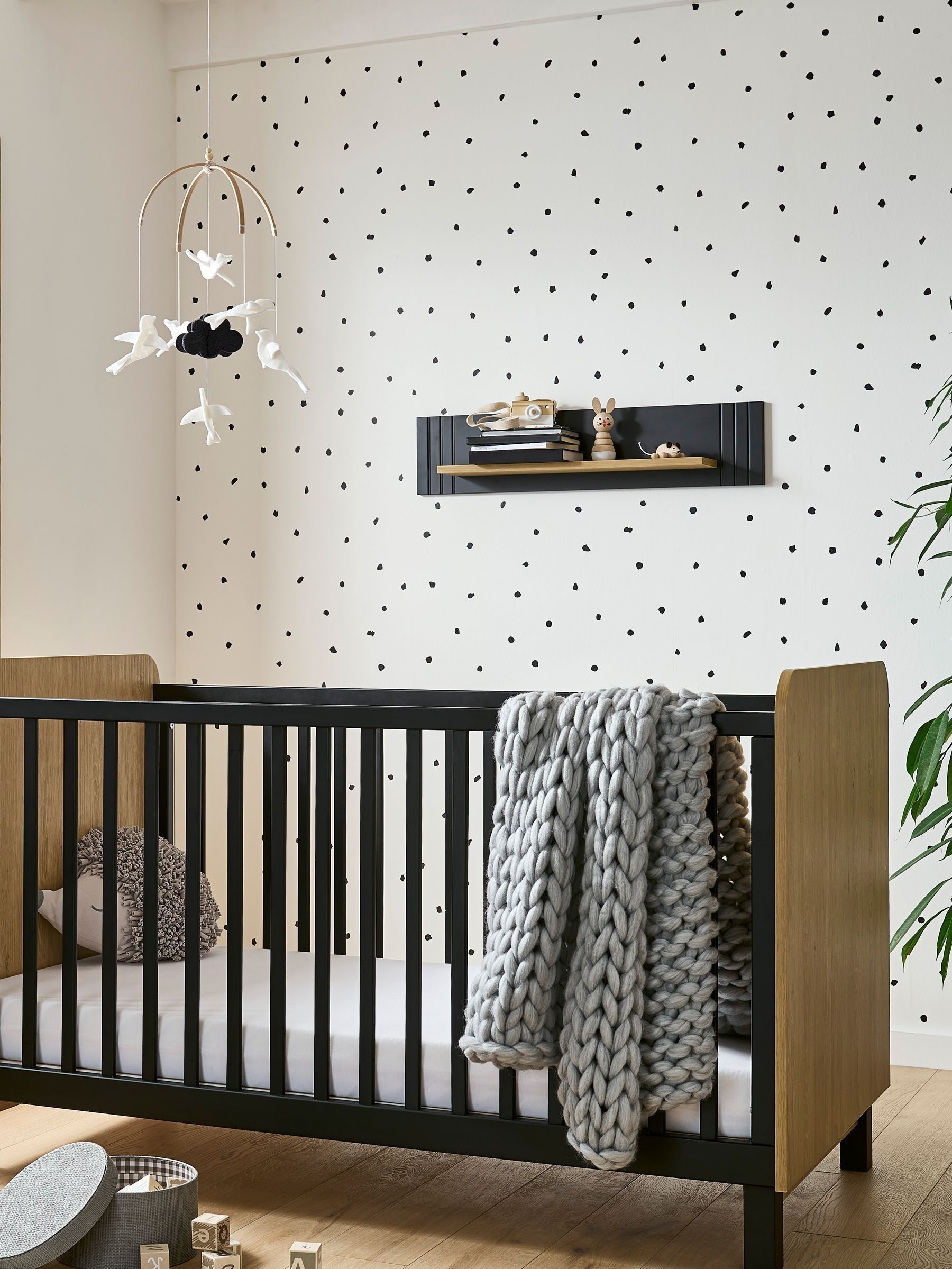 Cuddleco Black Rafi Cot Bed in Oak and White (D56217) | £399