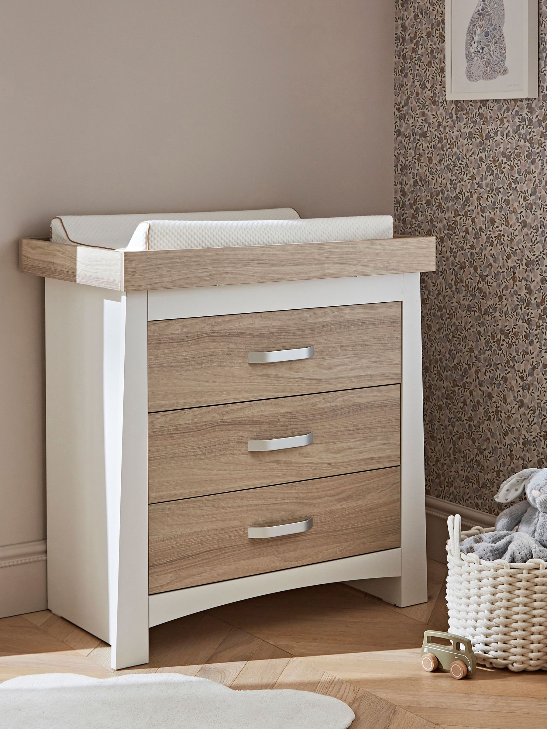 Cuddleco White Ada Dresser Changer in White and Ash (D56222) | £299