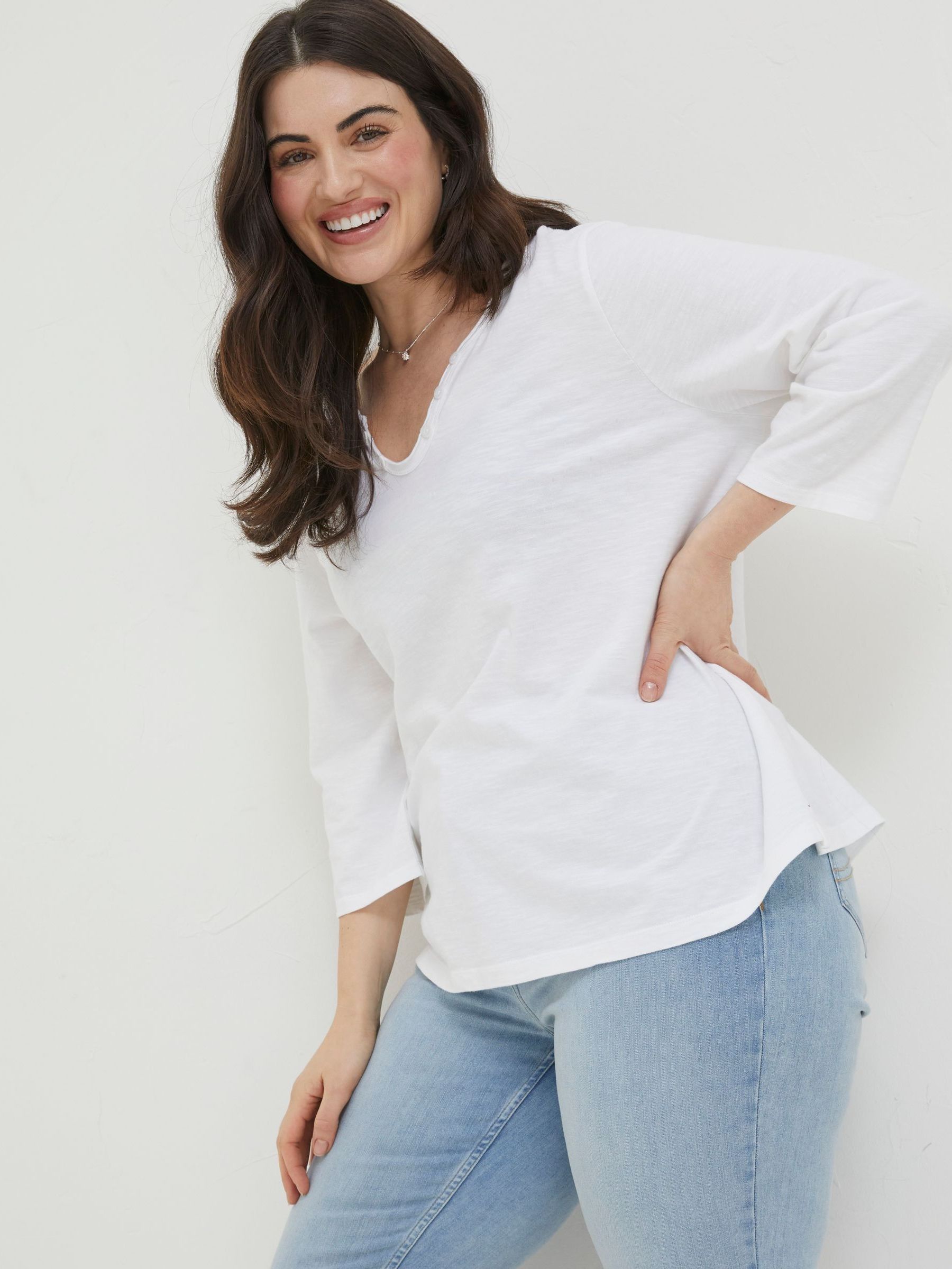 White Porter T-Shirt (D57863) | £16