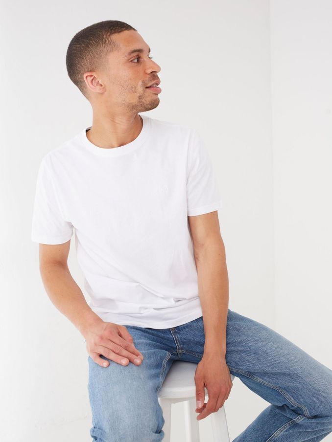 Lulworth White Crew T-Shirt (D61004) | £15