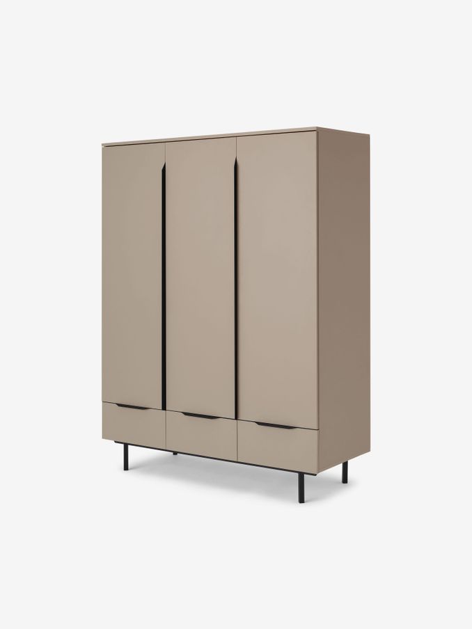 Damien Triple, 3 drawers Wardrobe in Natural (D87311) | £410