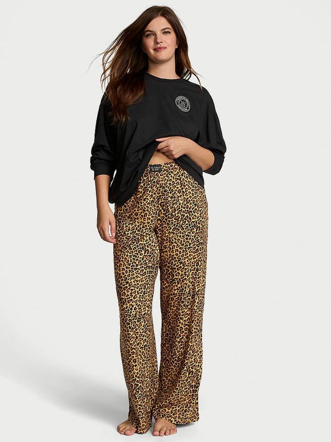 New Glam Leo Leopard Long Sleeve T-Shirt Flannel Pyjama Set (E06067) | £24