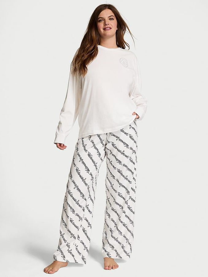 White Script Long Sleeve T-Shirt Flannel Pyjama Set (E06070) | £24