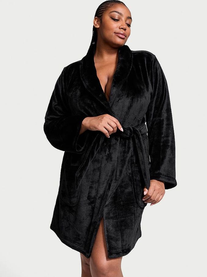 Black Cosy Short Dressing Gown (E16297) | £49