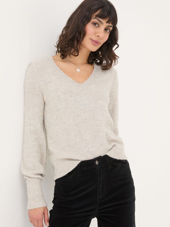 Ivory Jasmine Jumper (E22607) | £30