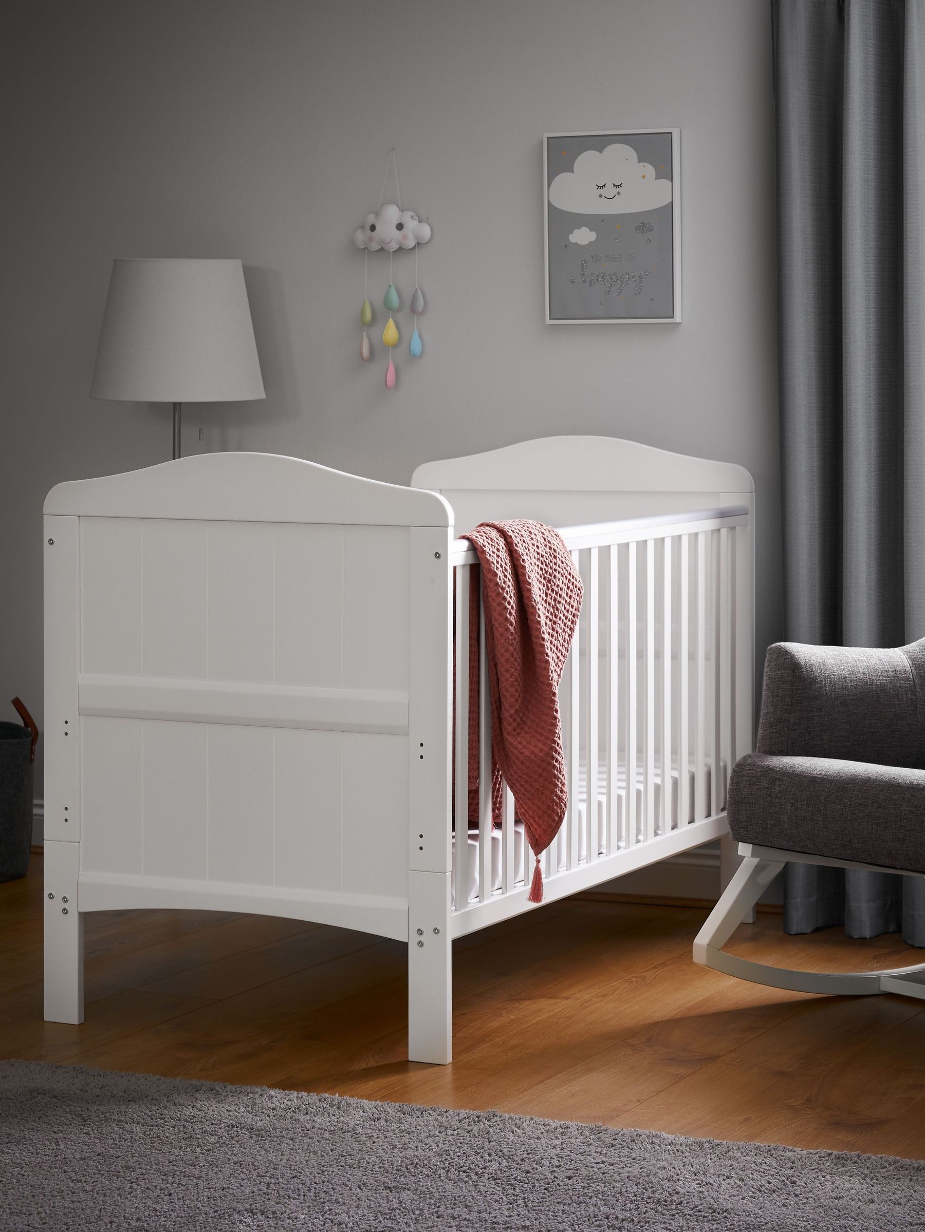 Obaby White Whitby Cot Bed (E23957) | £200