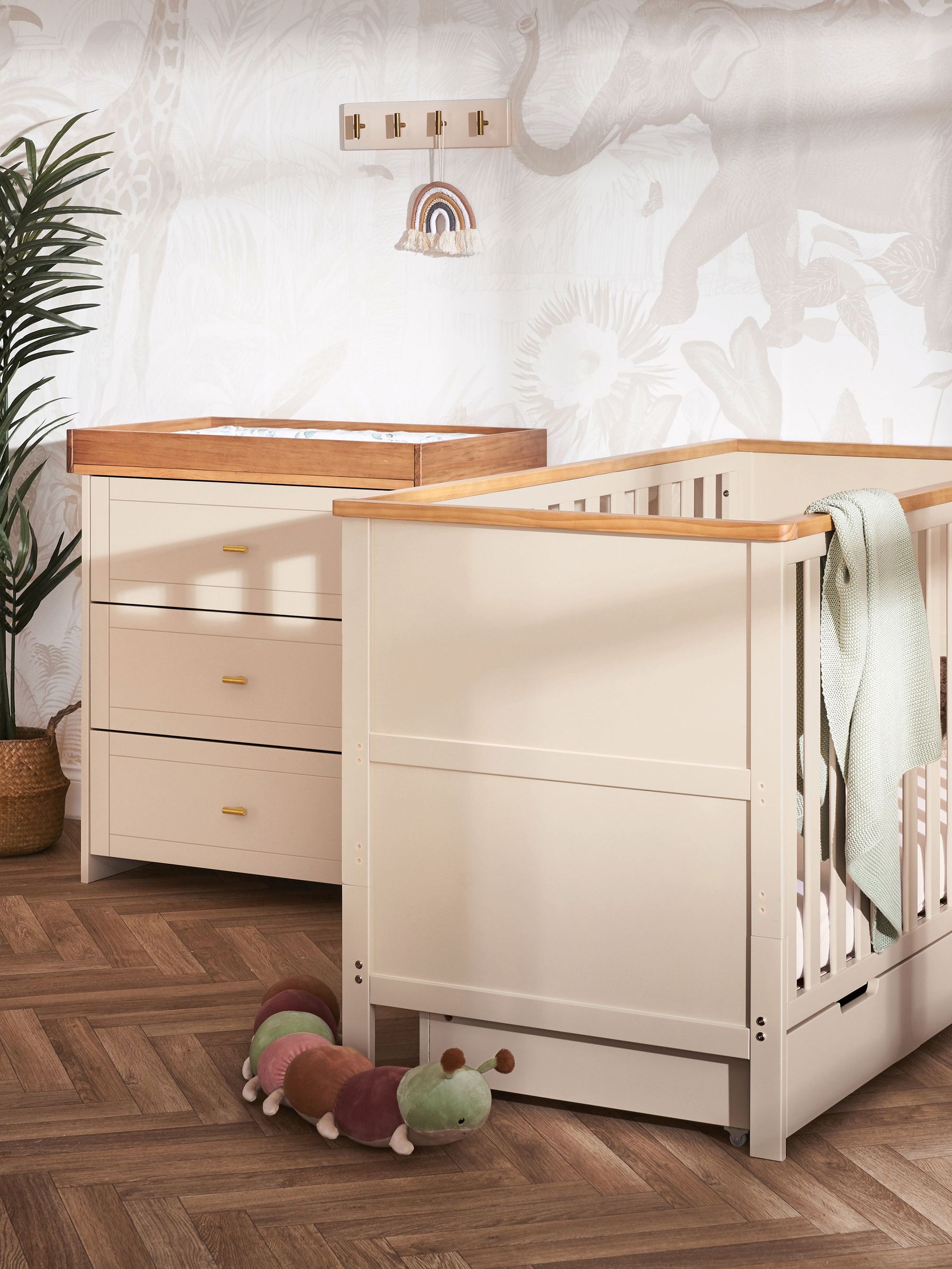 Obaby Evie Cashmere 2 Piece Nursery Furniture Set (E24058) | £500