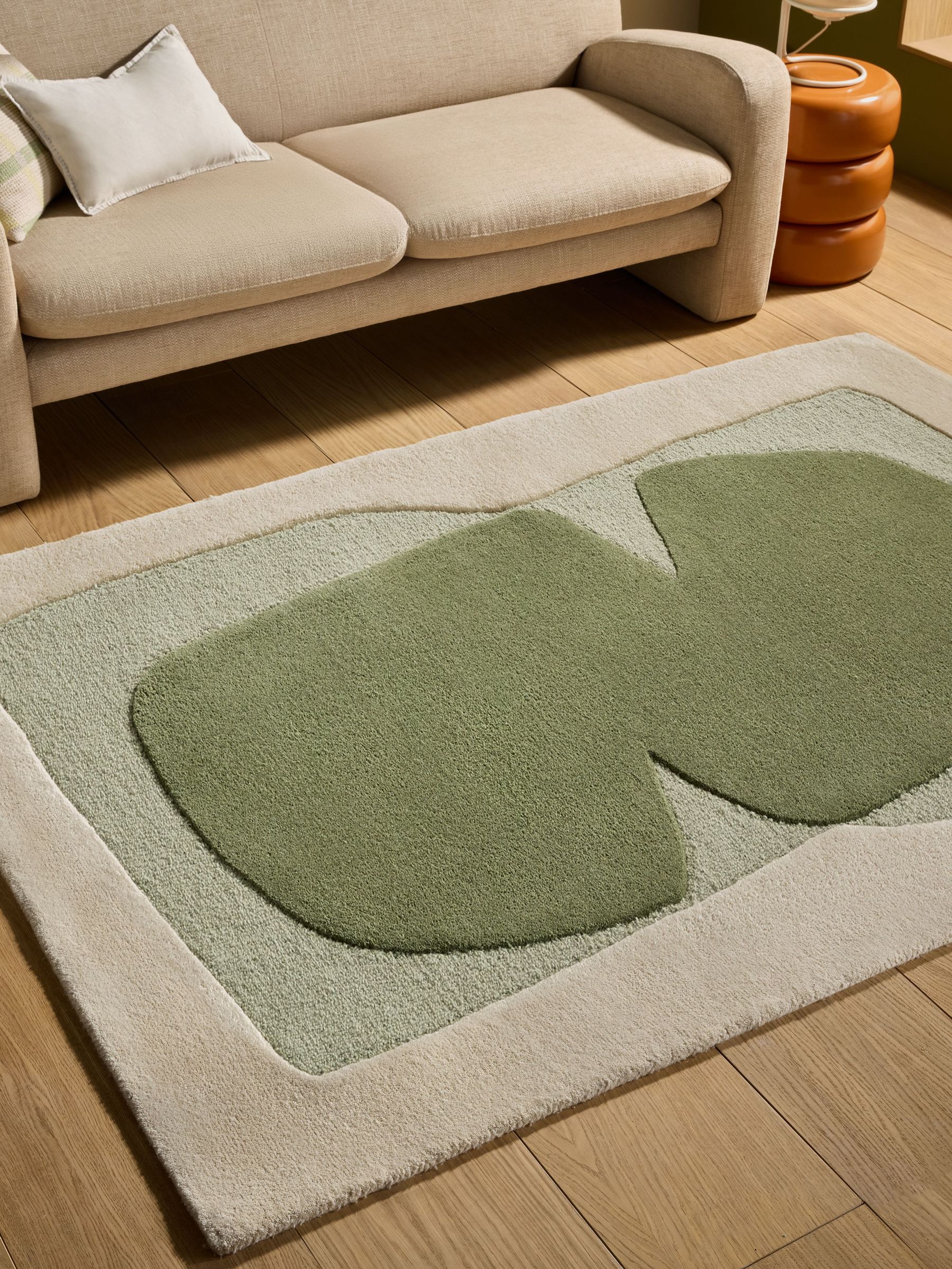Kinney Wool Rug in Green (E26450) | £90 - £360