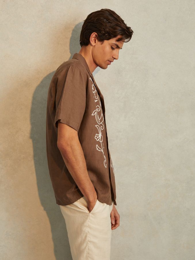 Linen Embroidered Cuban Collar Shirt in Tobacco Brown (E26590) | £38