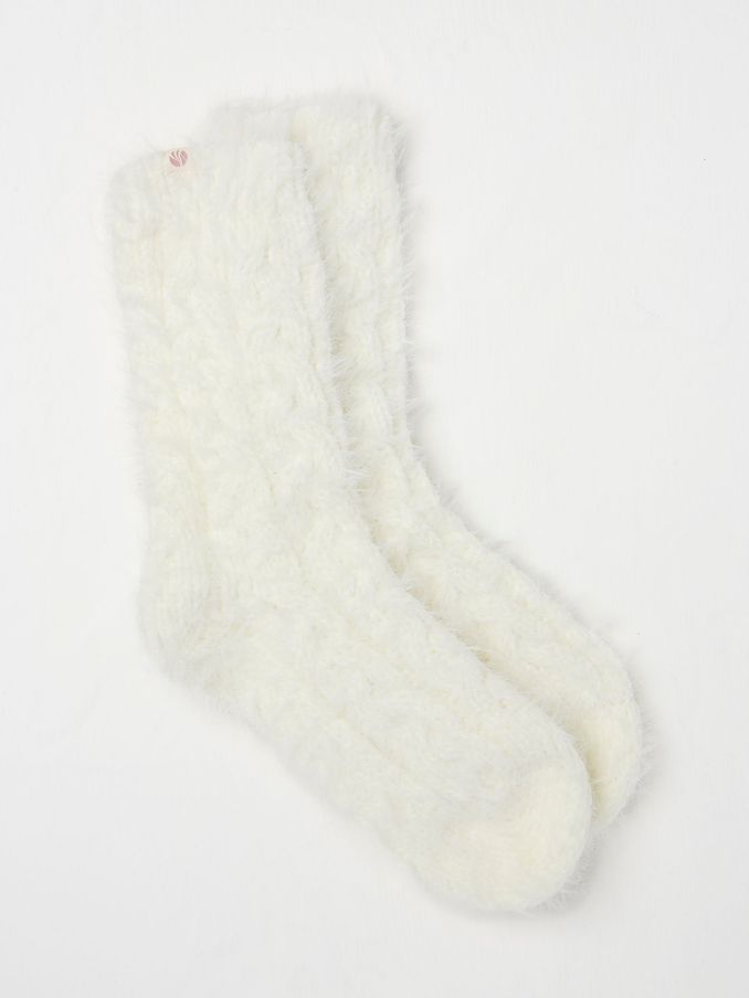 Cream Cable Lounge Socks (E27494) | £6