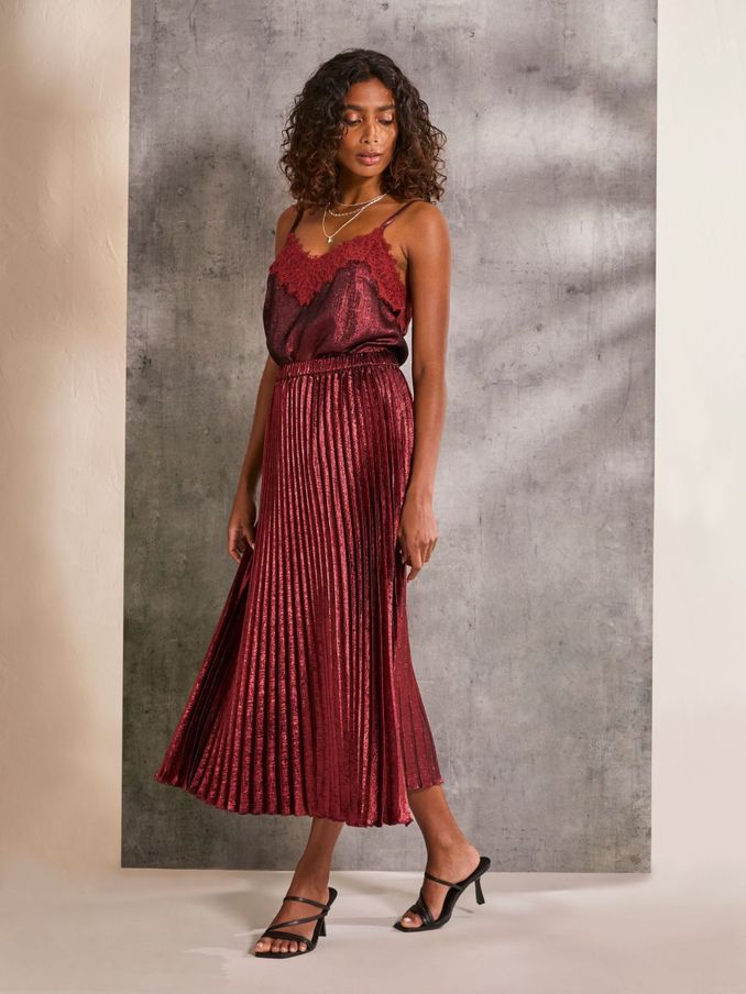 Gaia Dark Red Pleated Skirt (E50274) | £30