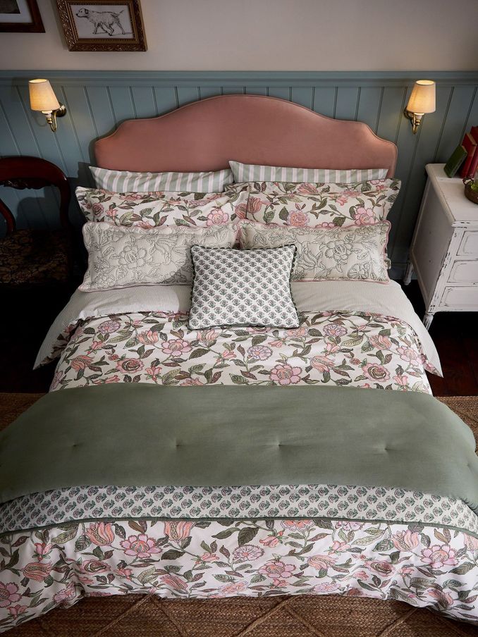 Juliette Floral Green 100% Cotton Bedding Set (E60109) | £65 - £105