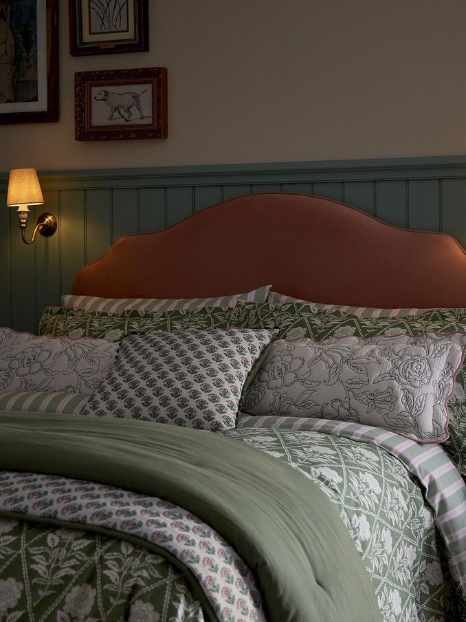 Juliette Stamp Green 100% Cotton Bedding Set (E60110) | £65 - £105