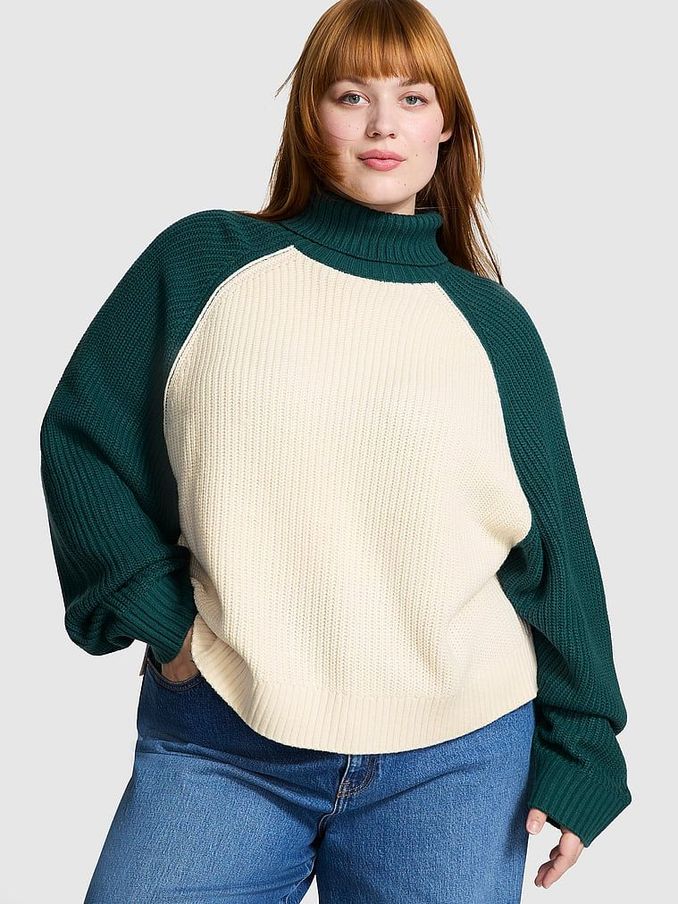 White Shell / Deep Forest Green Turtleneck Knitted Jumper (E68954) | £49
