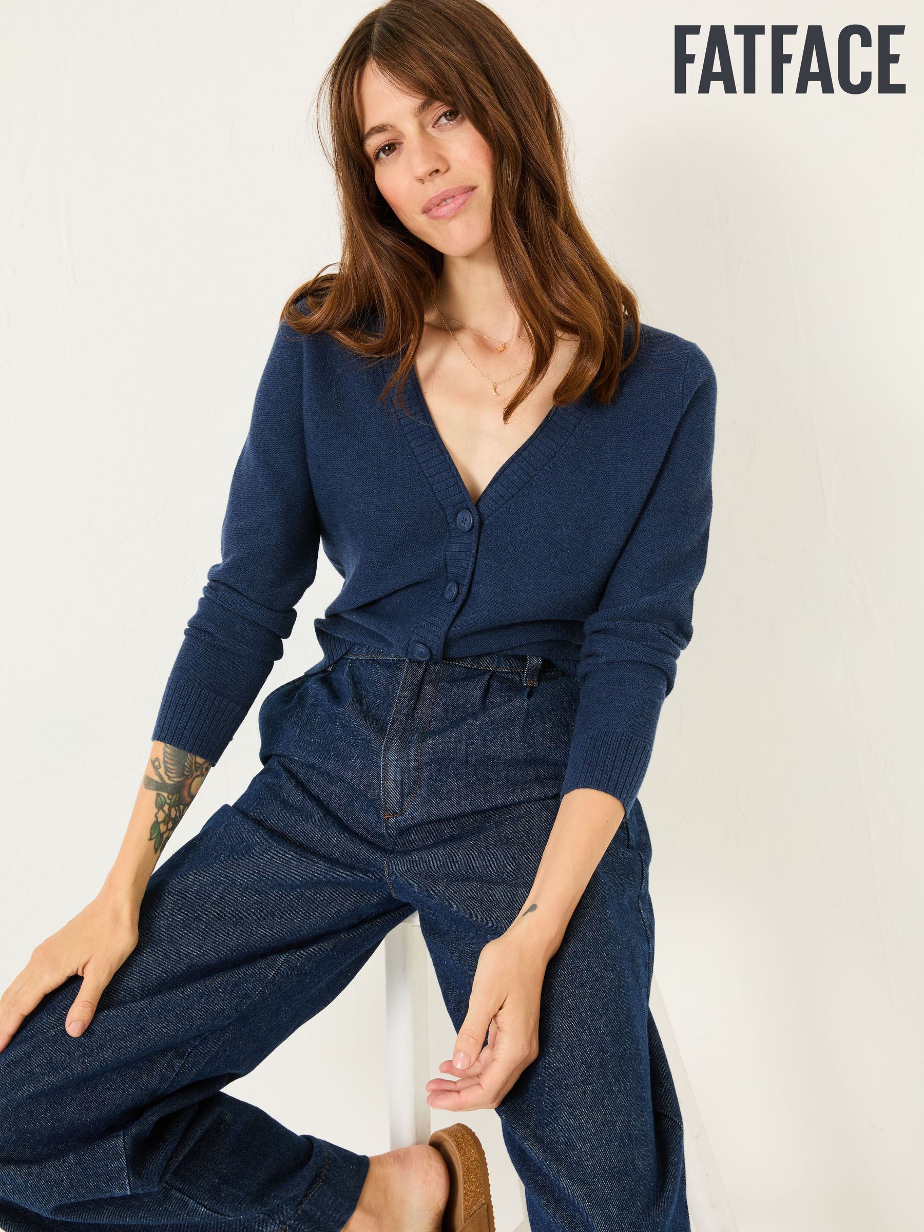 Lucia Navy V-Neck Knitted Cardigan (E85947) | £45