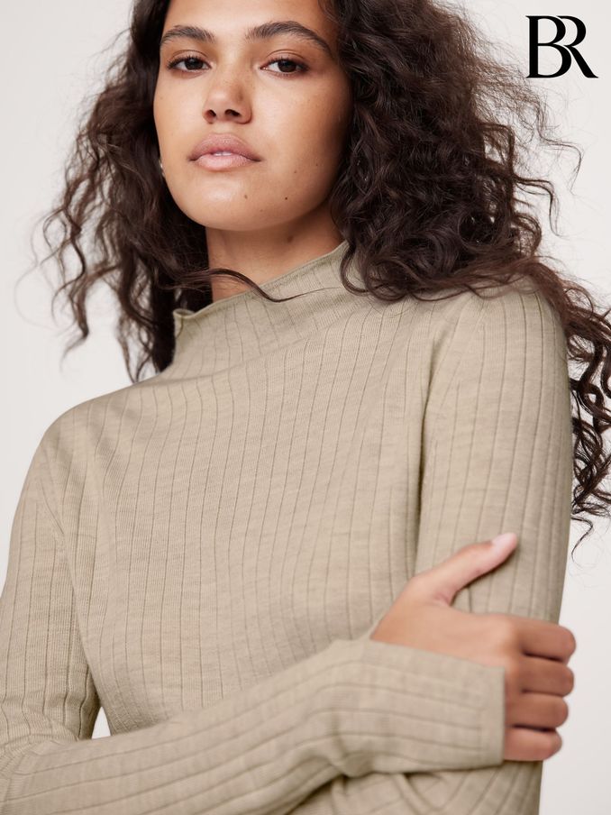 Banana Republic Beige Merino Wool Ribbed Mock Neck Jumper (E87563) | £75