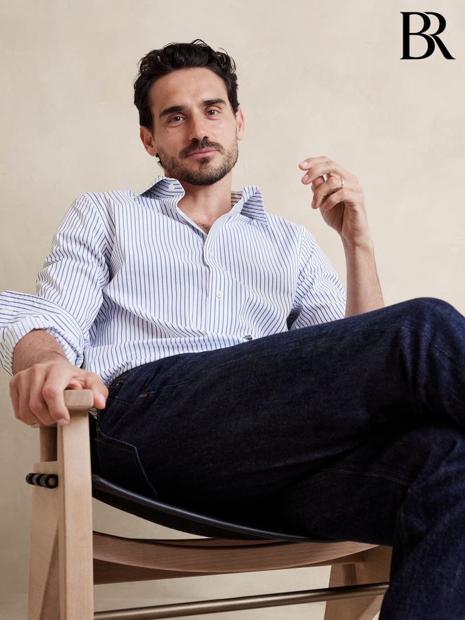 Banana Republic White Stripe Slim Wrinkle Resistant Dress Shirt (E87863) | £65