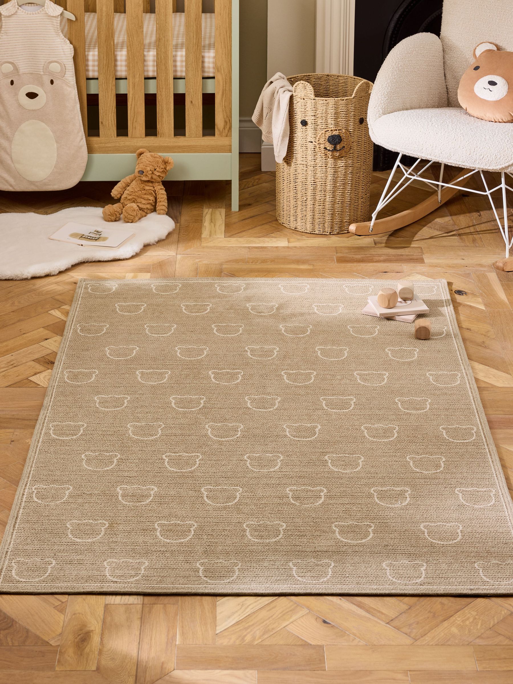 Brown Bear Rug (E89825) | £40 - £180