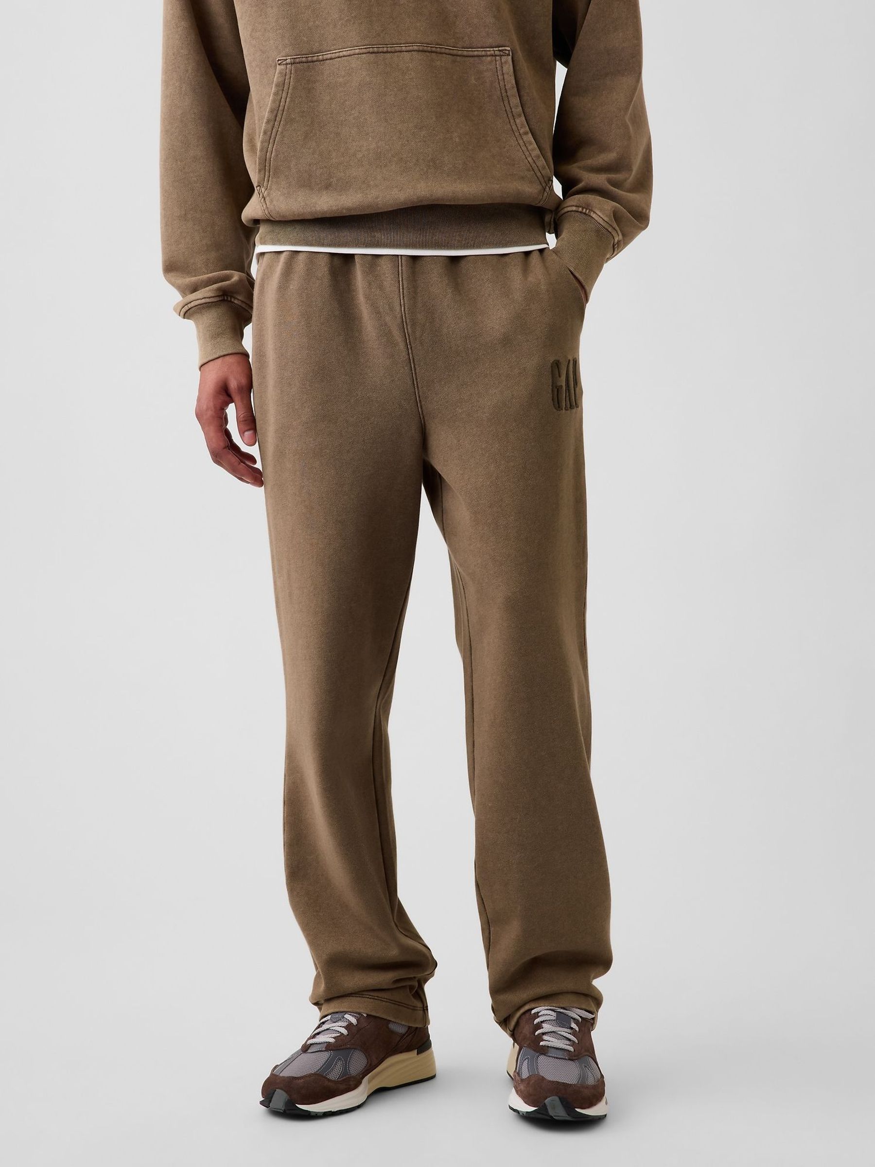 Brown - Regular Heavyweight Relaxed Logo Joggers