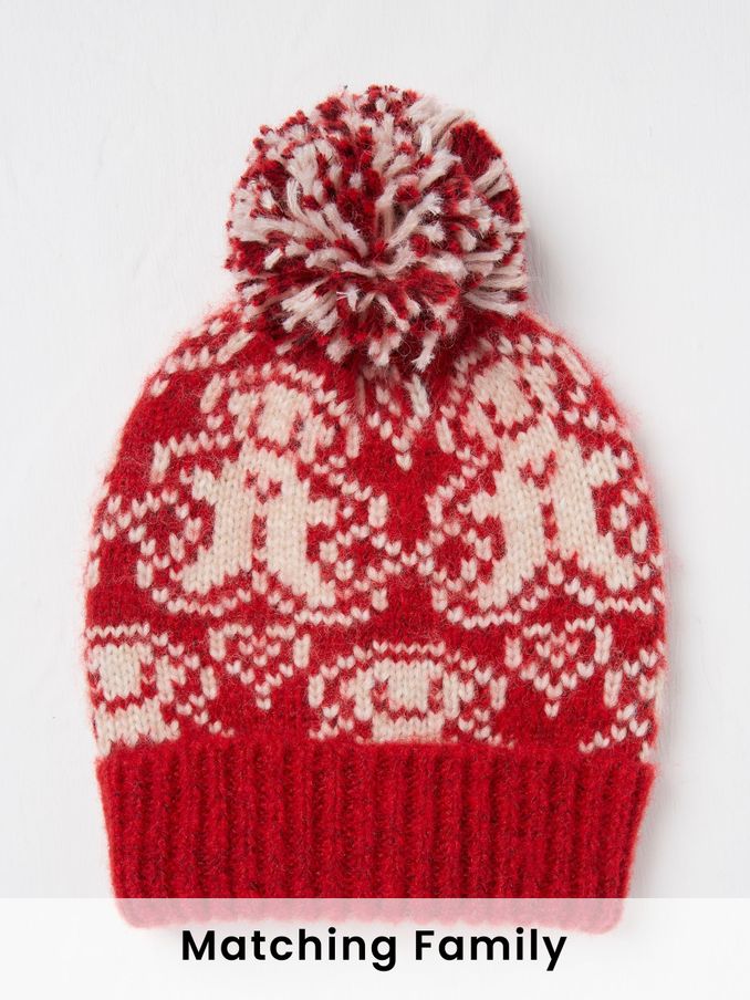 Red Gingerbread Christmas Beanie Hat (E99678) | £5