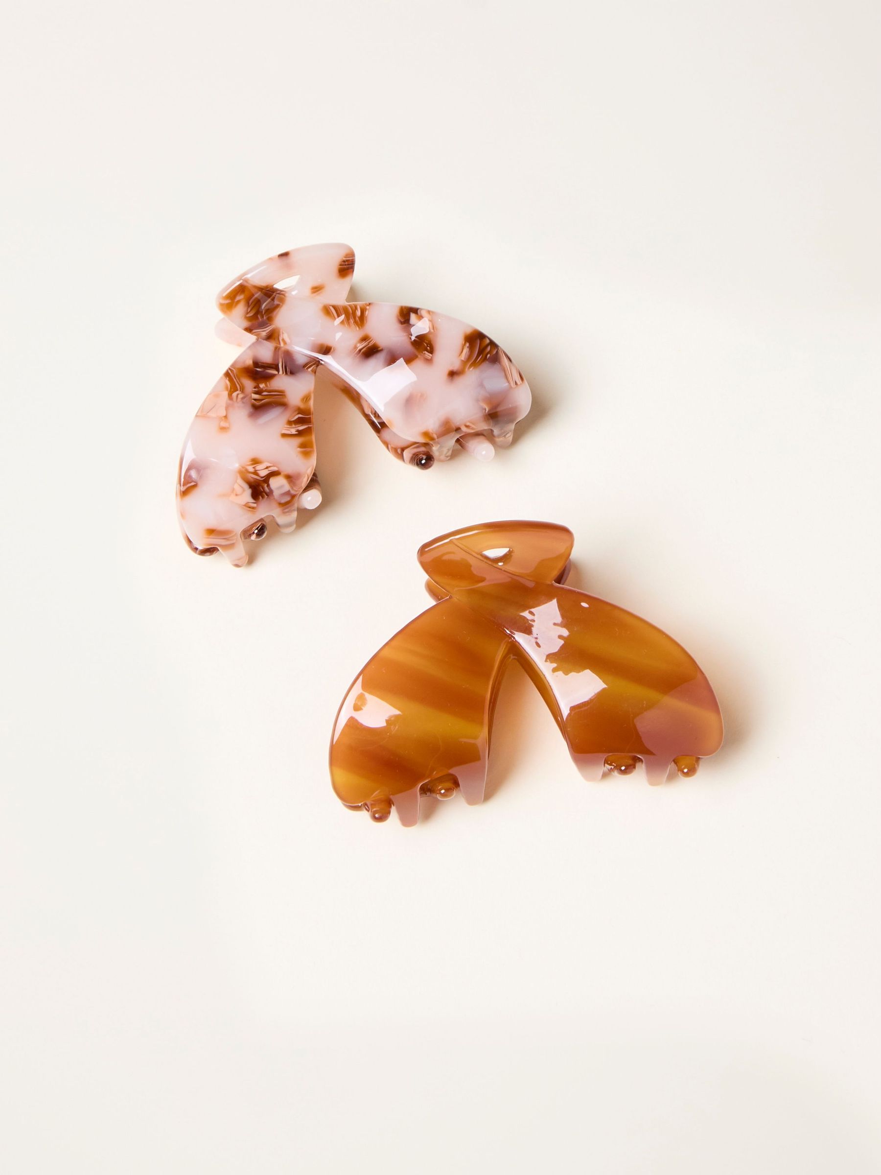 Multi 2 Pack Resin Clips (F02970) | £12.50
