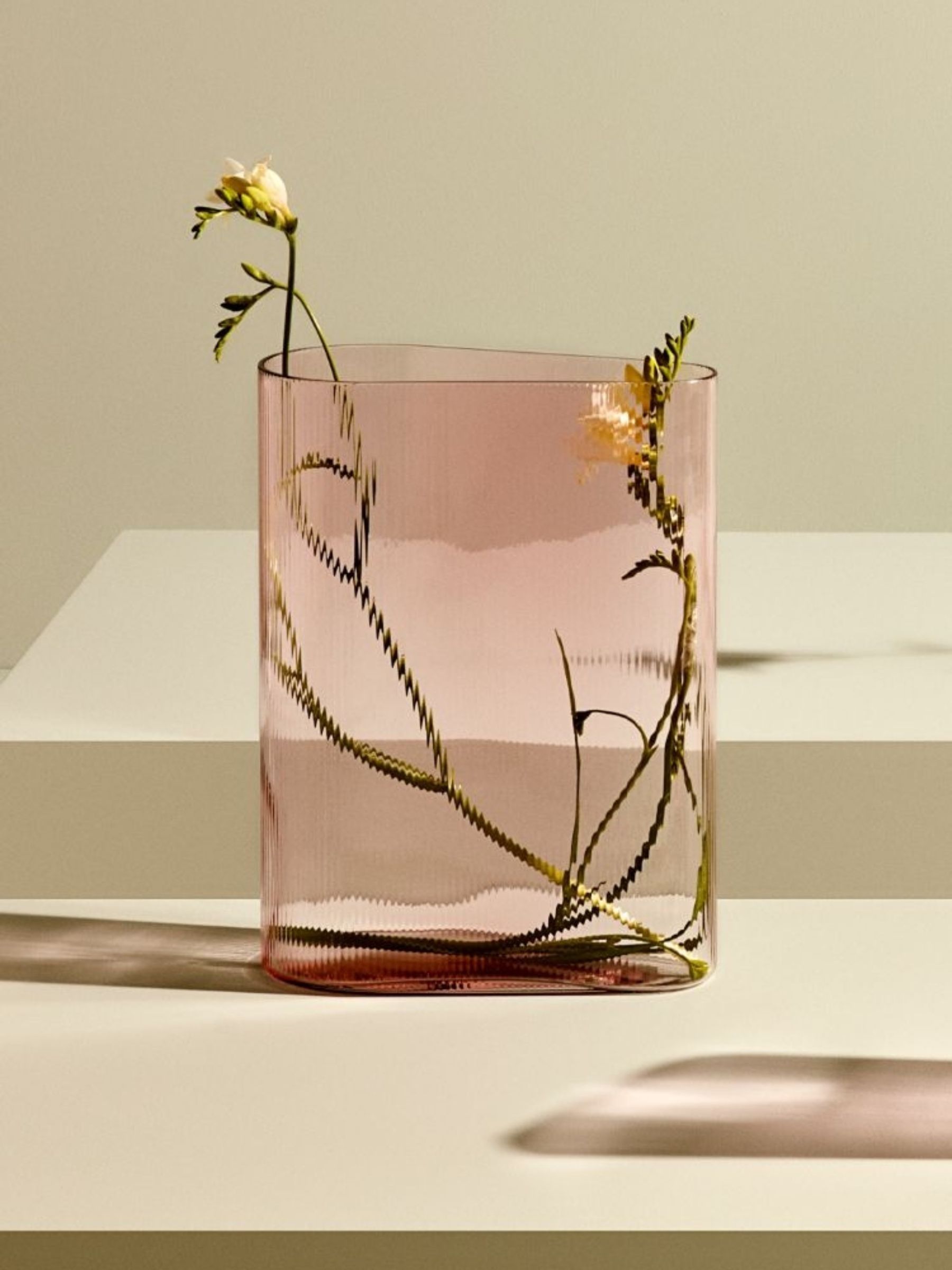 Nude Dusty Rose Mist Tall Vase (F06031) | £145