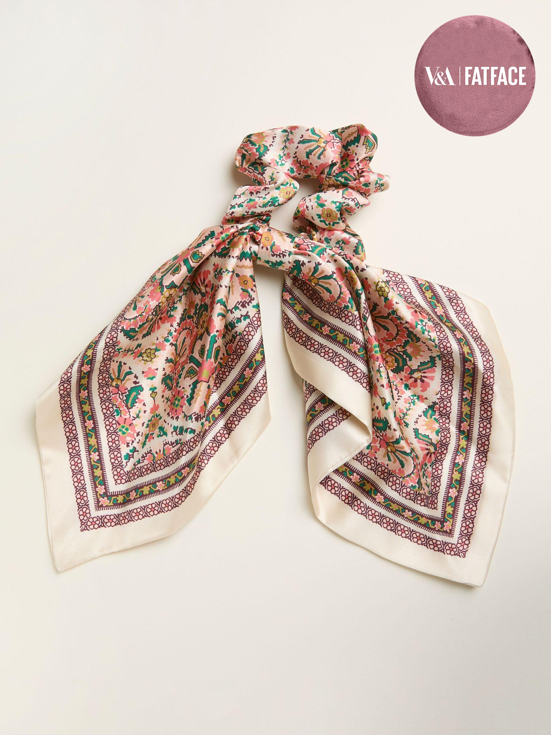 Chalk White Ornate Paisley Hair Tie (F14513) | £10.50