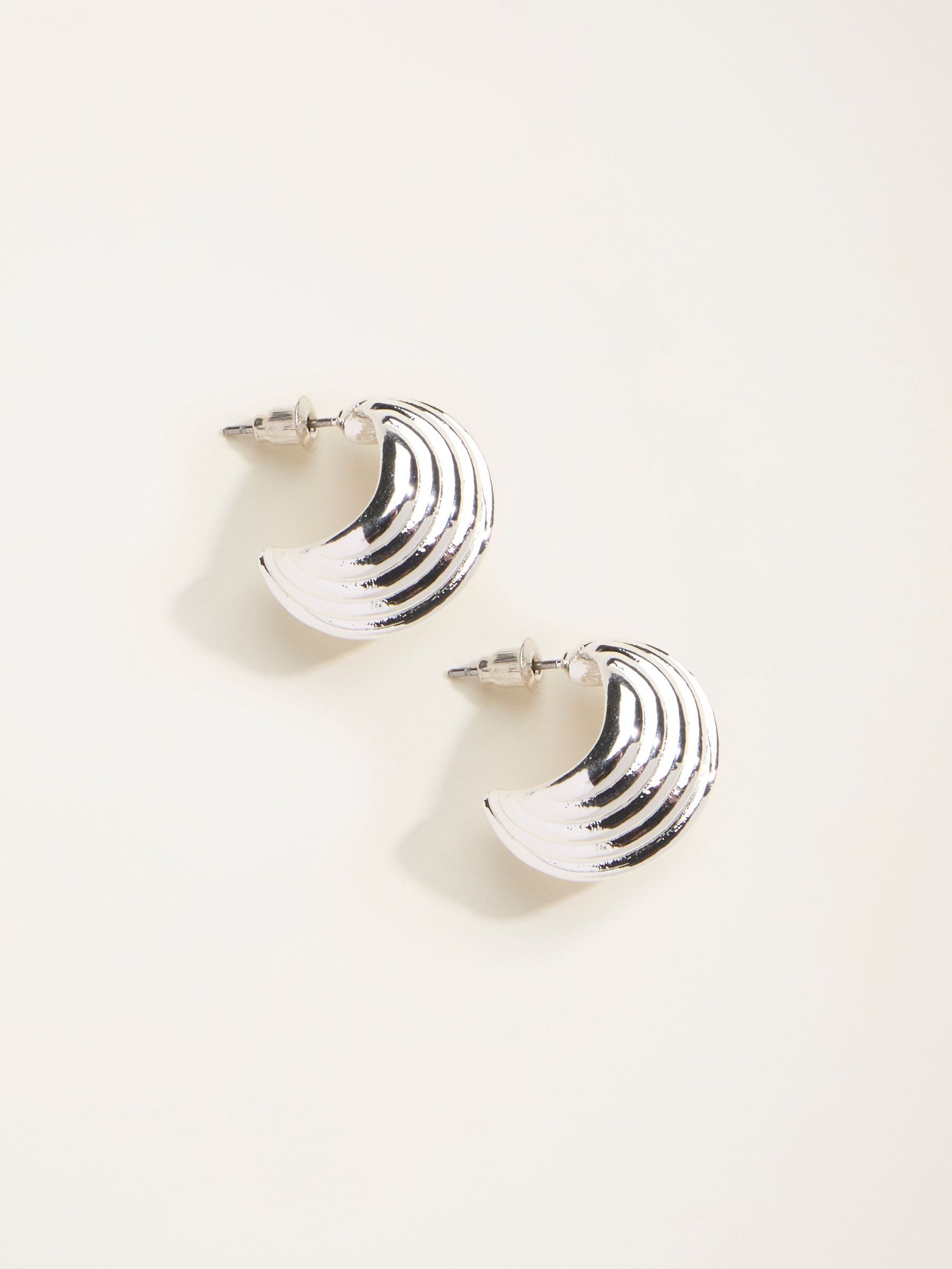 Silver Tone Tear Drop Earrings (F19076) | £10.50
