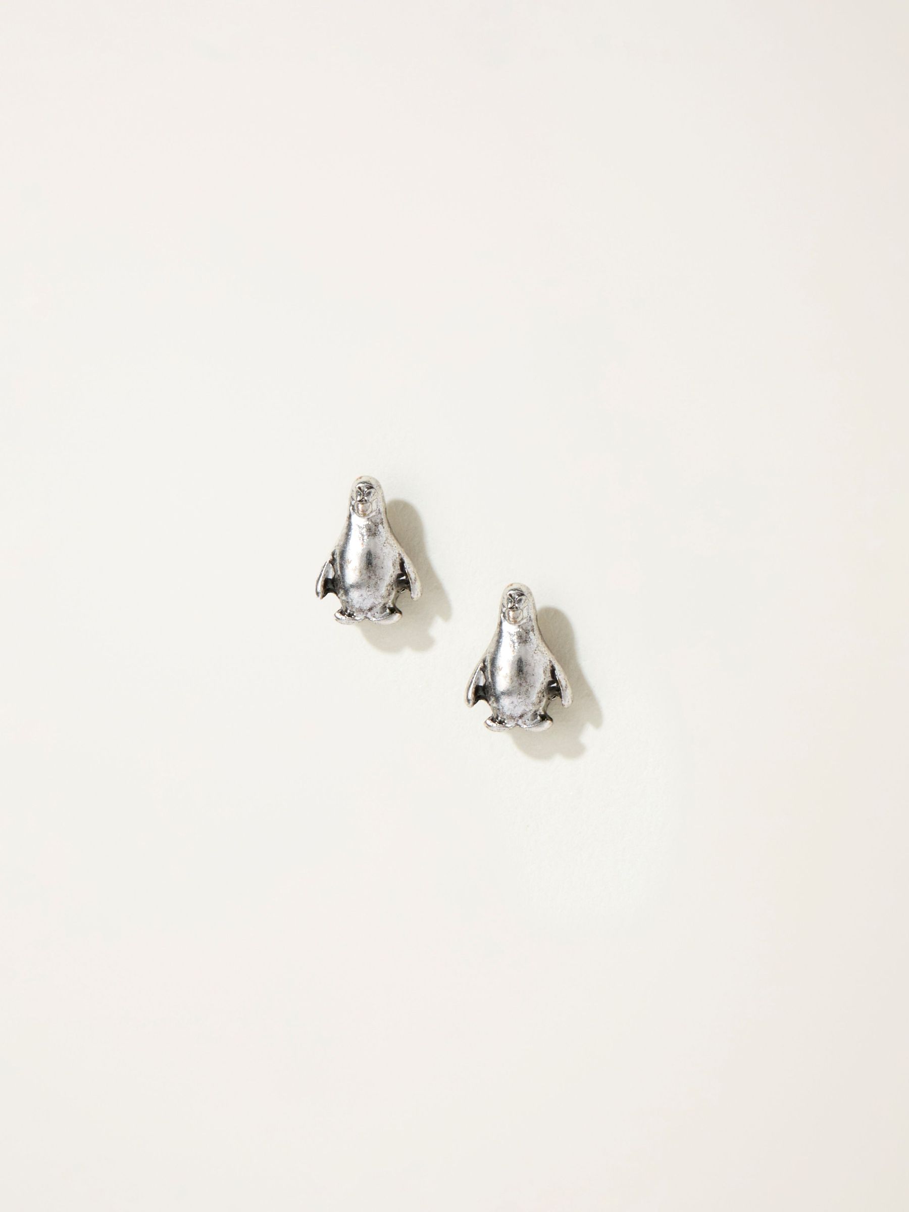 Silver Tone Penguin Stud Earrings (F19092) | £8.50