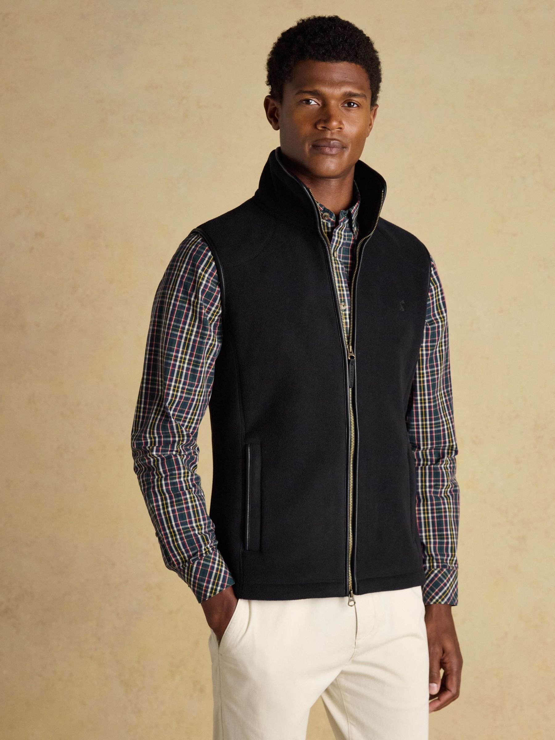Heritage Fleece Black Gilet