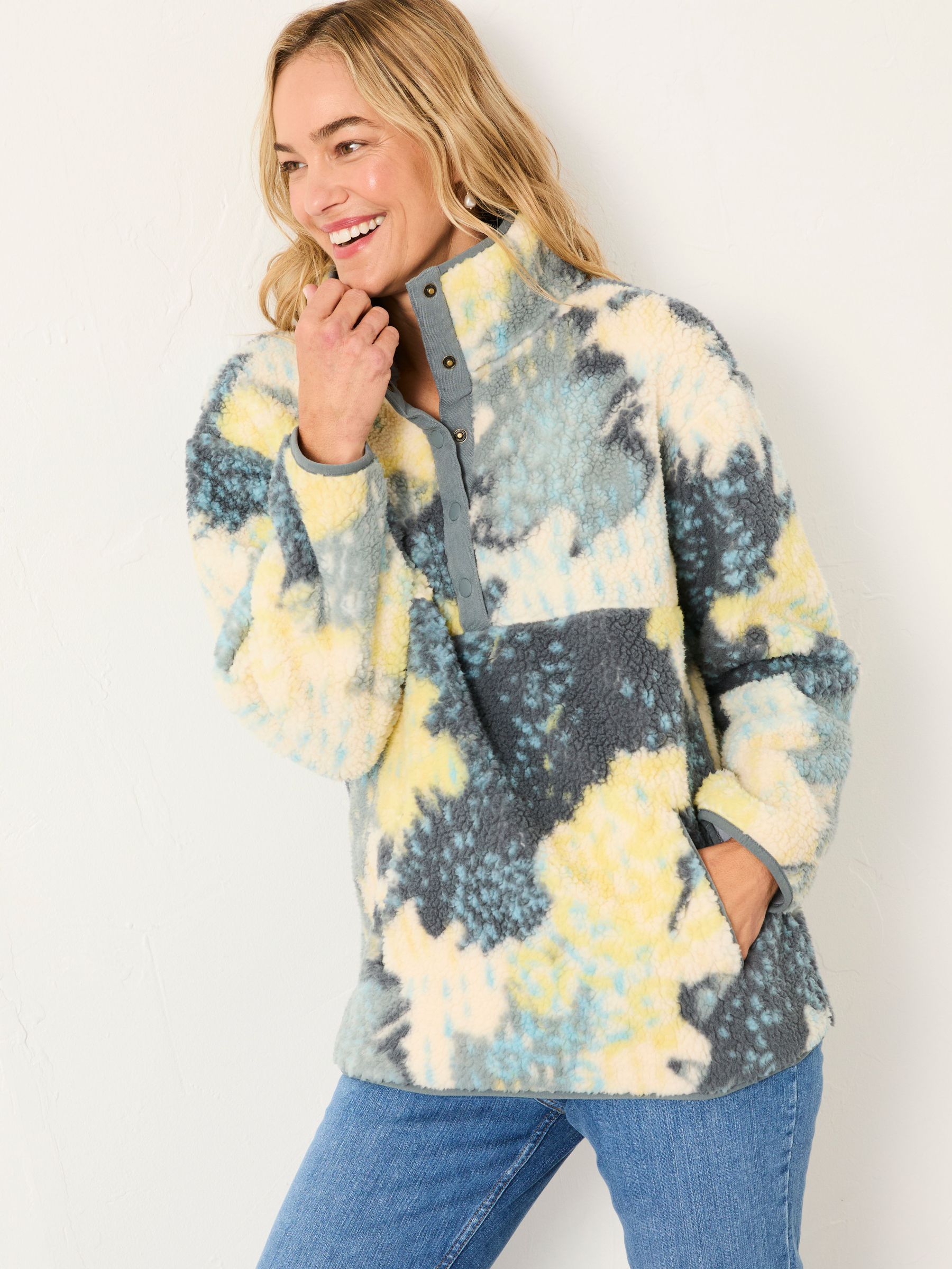 Zoe Blue Mark Make Half Neck Fleece (F22966) | £65