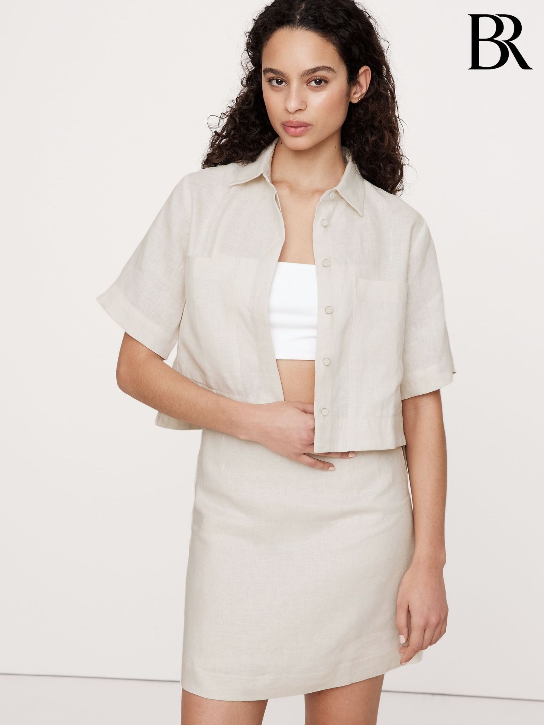 Banana Republic Beige Boxy Linen Cropped Shirt (F26542) | £75