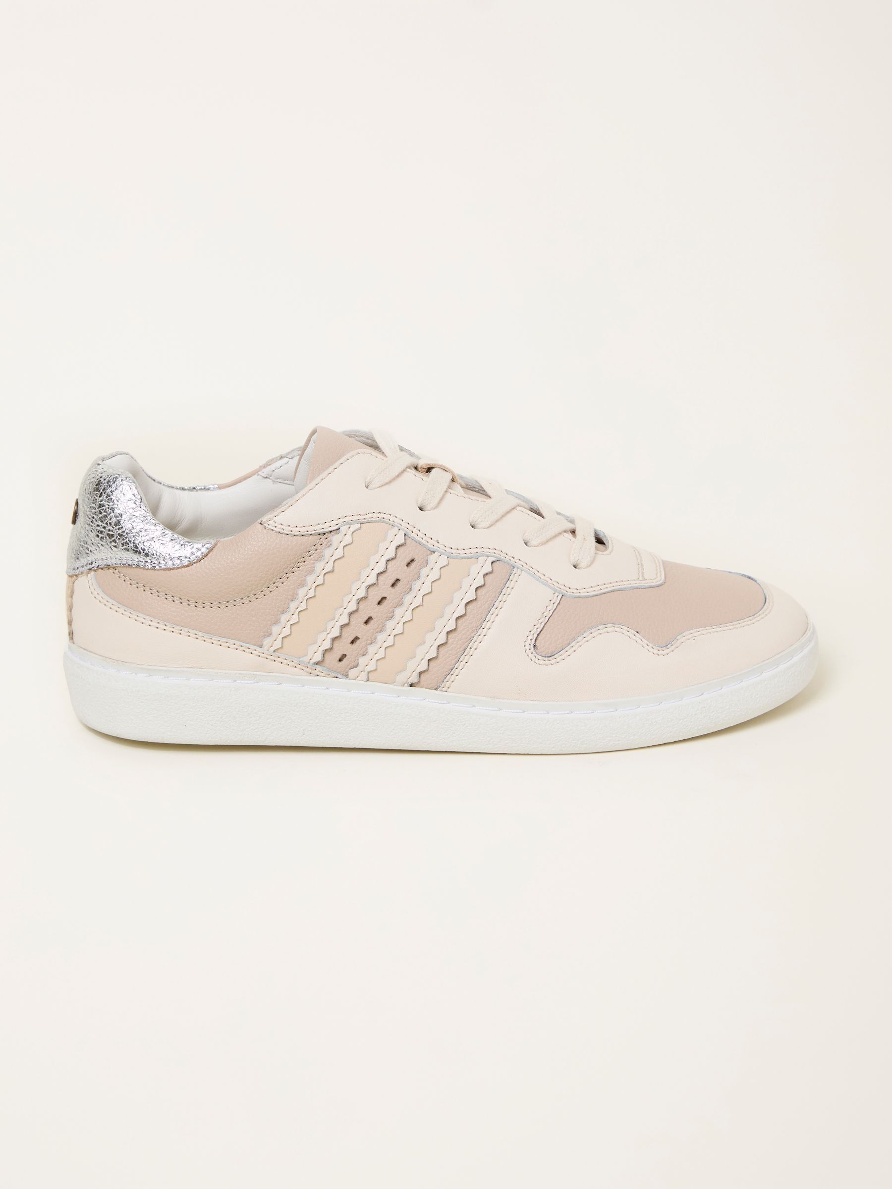 Meri White Leather Trainer (F28530) | £75