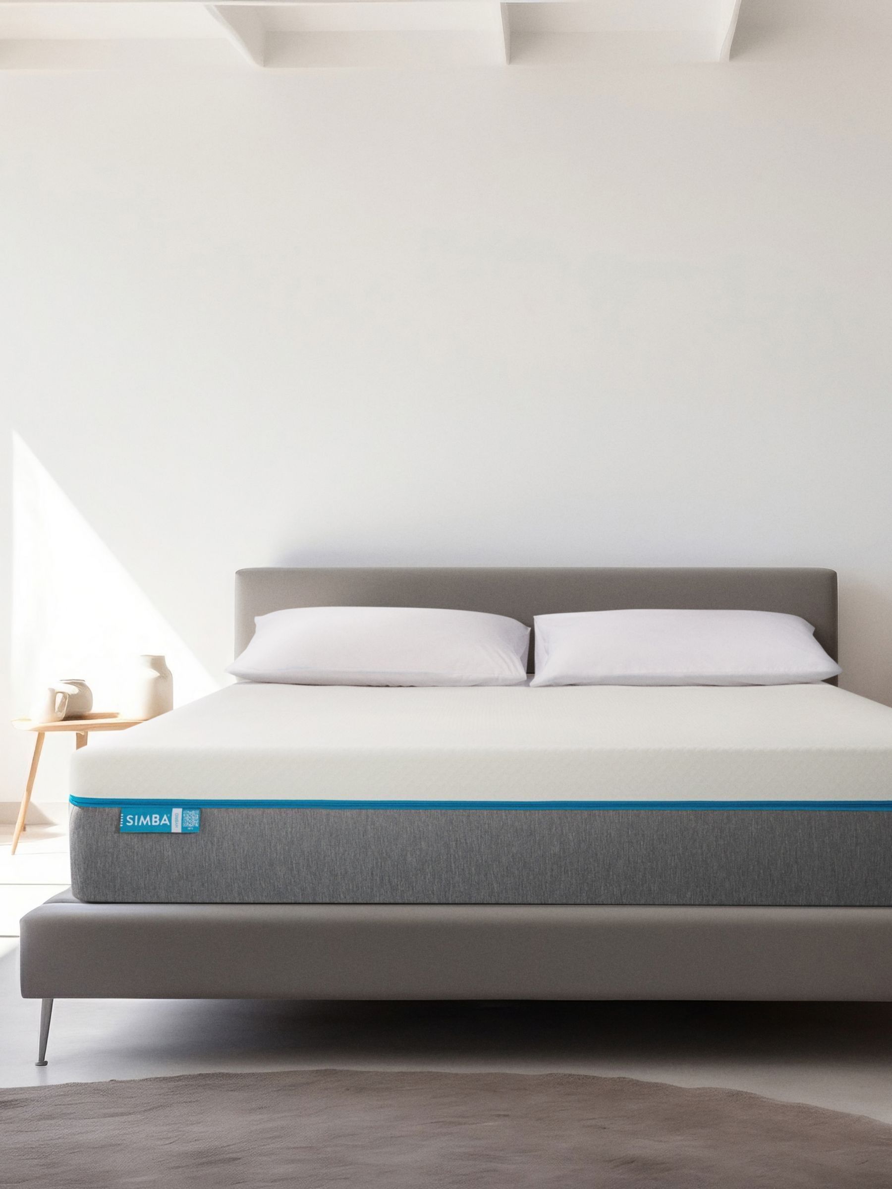 Simba White Hybrid Mattress (F35162) | £480 - £840