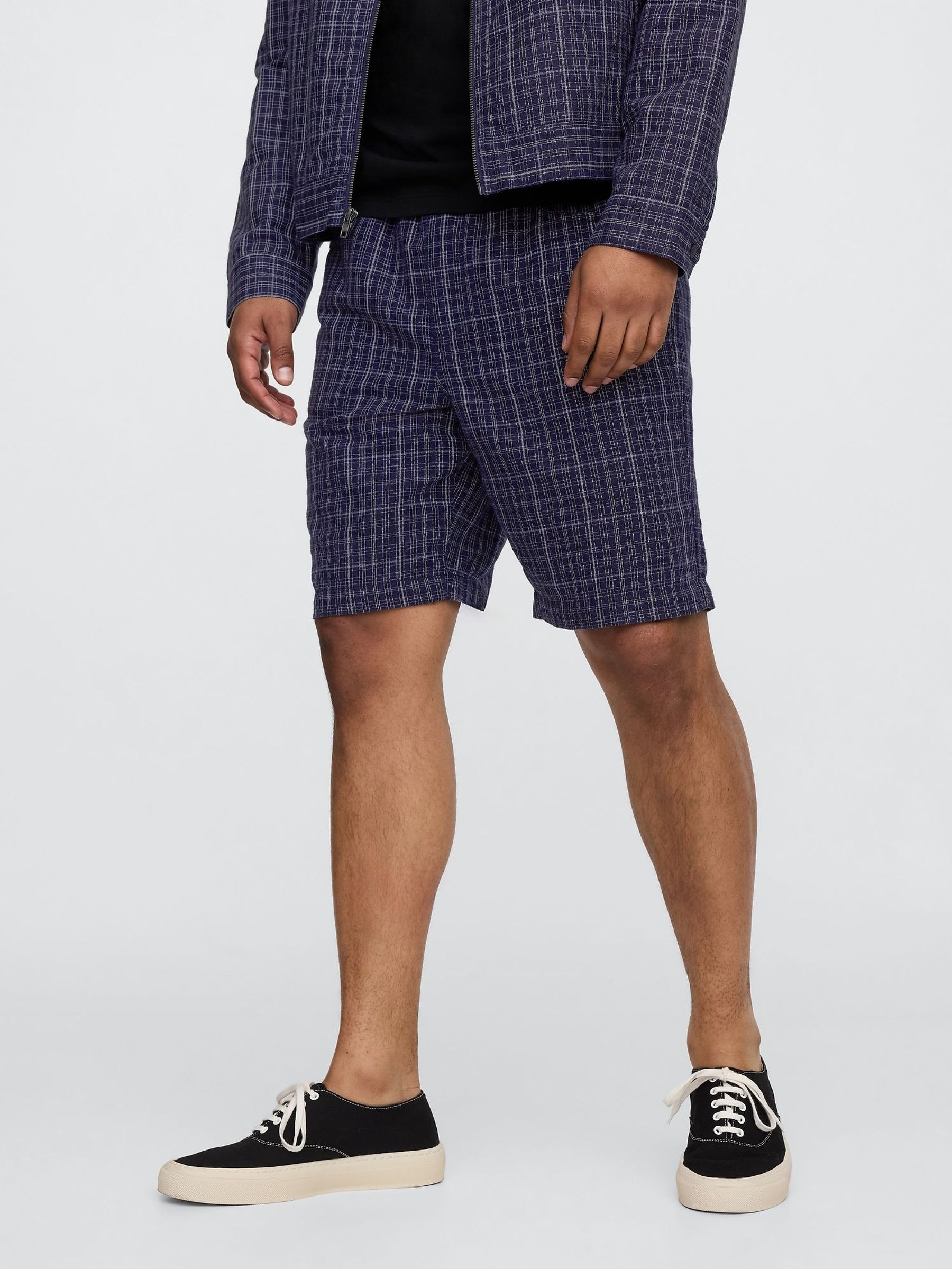 Blue Check 9"" Linen-Cotton Easy Chino Shorts (F36584) | £45