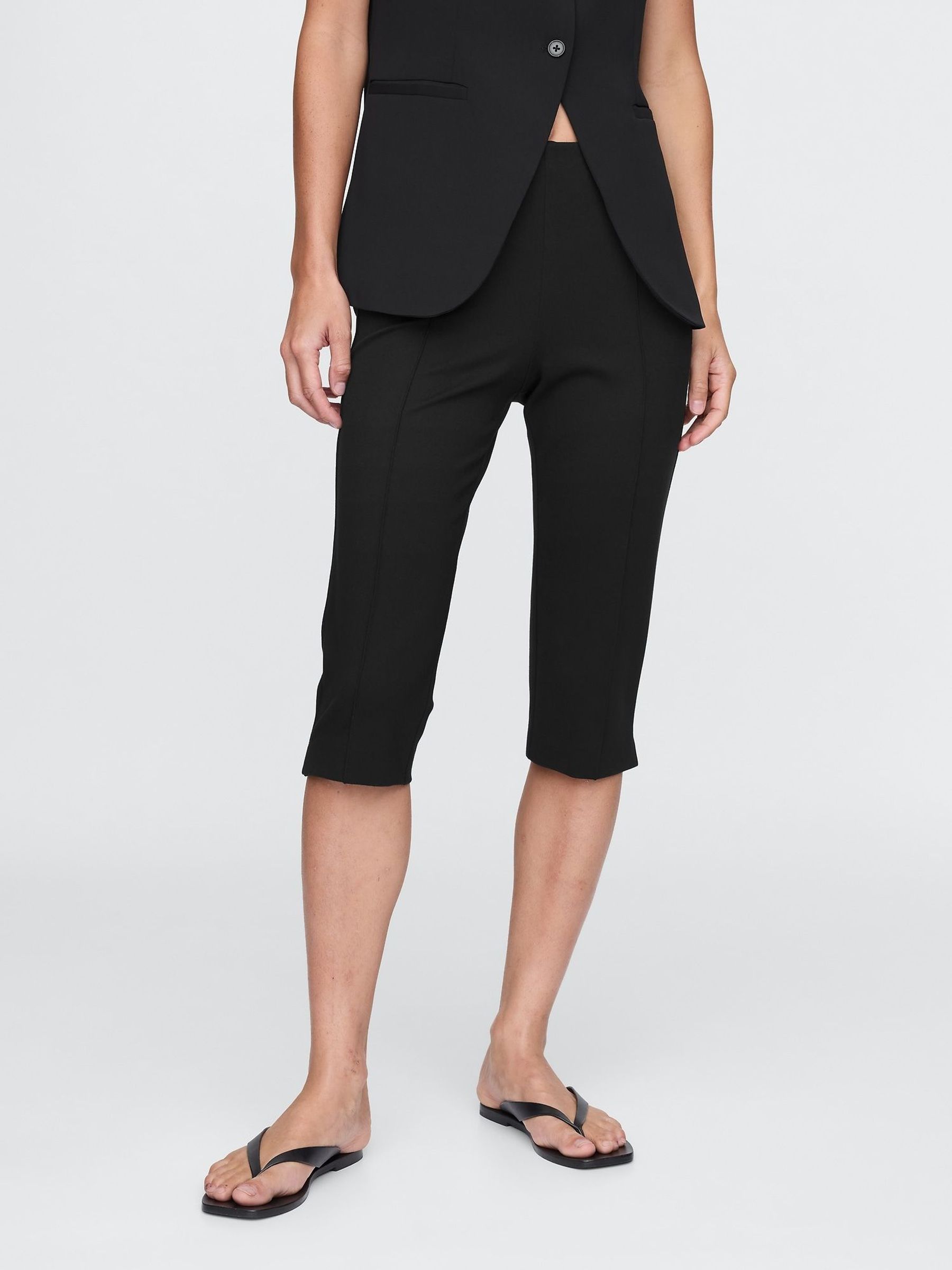 Black High Waisted Skinny Fit Ponte Capri Trousers (F41662) | £40