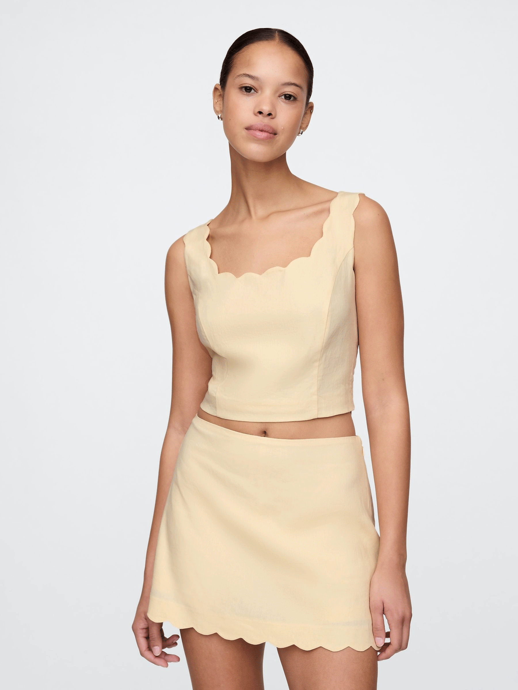 Yellow Heavyweight Linen-Blend Scalloped Cropped Top (F41728) | £50