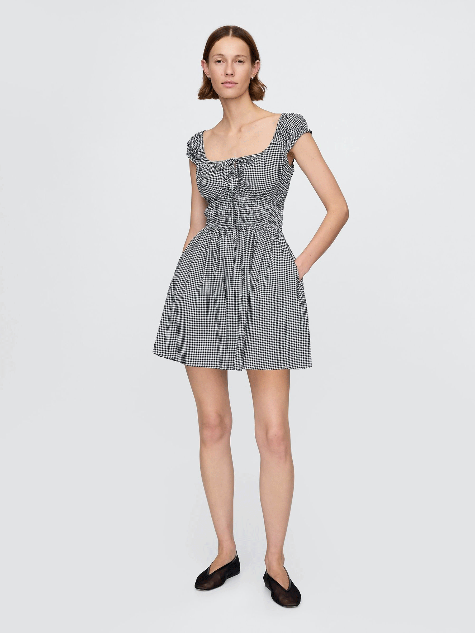 Black & White Gingham 100% Cotton Tie-Front Smocked Waist Mini Dress (F41733) | £45