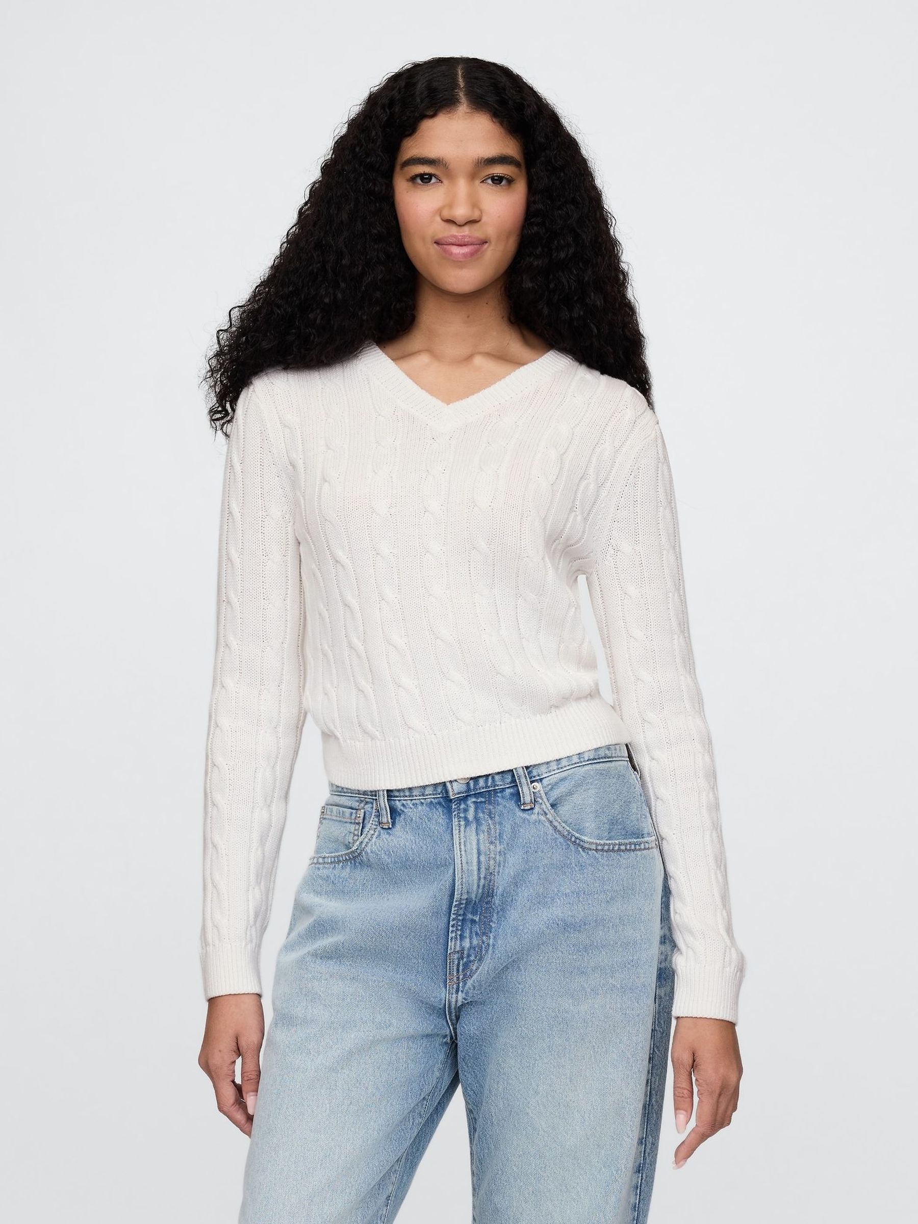 White Classic Cable-Knit V Neck Jumper (F42048) | £40